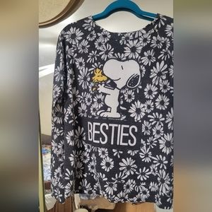 Peanuts sweater